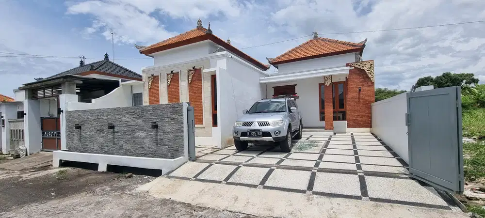 Dijual rumah indah nyaman harga terjangkau di Penarukan Buleleng Bali