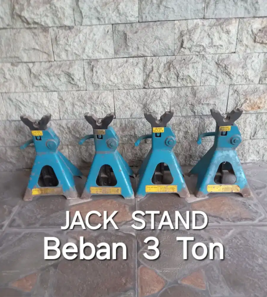 JACK  STAND  3  TON