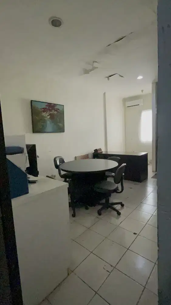 Dijual Ruko di Tebet, Harga NJOP dekat Univ Sahid, Kokas dan Kuningan Jakarta Selatan