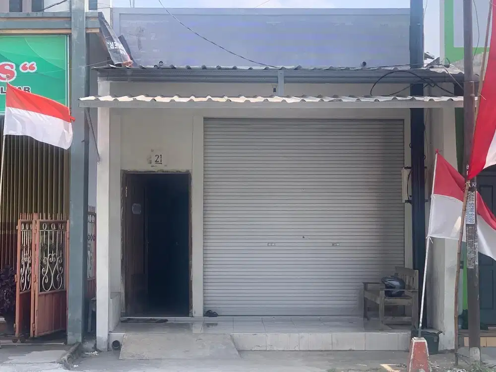 RUMAH STRATEGIS BISA JADI RUKO – LOKASI PREMIUM HANYA 50 METER DARI PEREMPATAN KANIGORO BLITAR