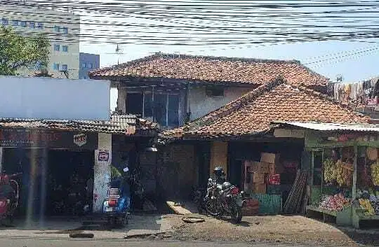 DILELANG MURAH Rumah 1 lantai strategis Mainroad Jalan Raya Kopo