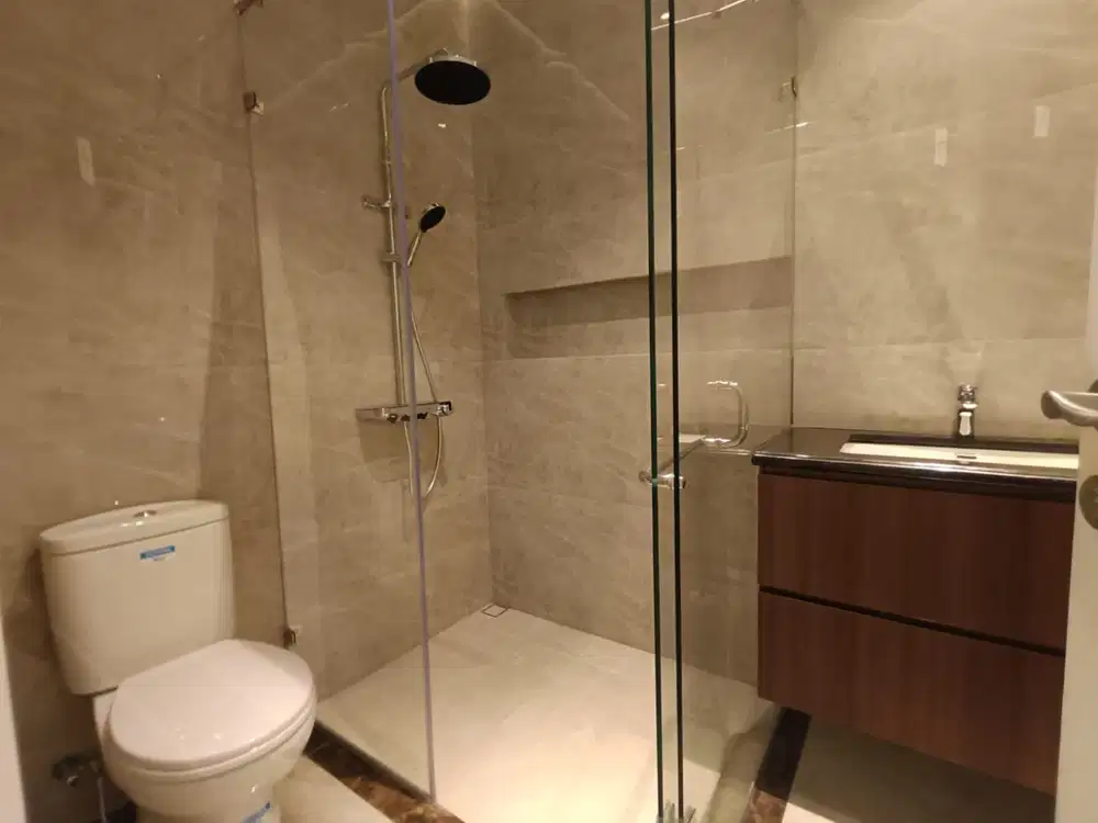 Rumah baru american classic di Cempaka Putih Tengah - Jakarta Pusat