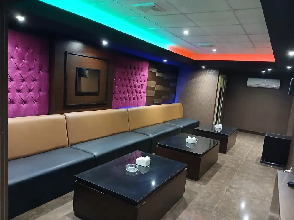 LOUNGE & KTV FULL FURNISHED JAK SEL , BLOK M