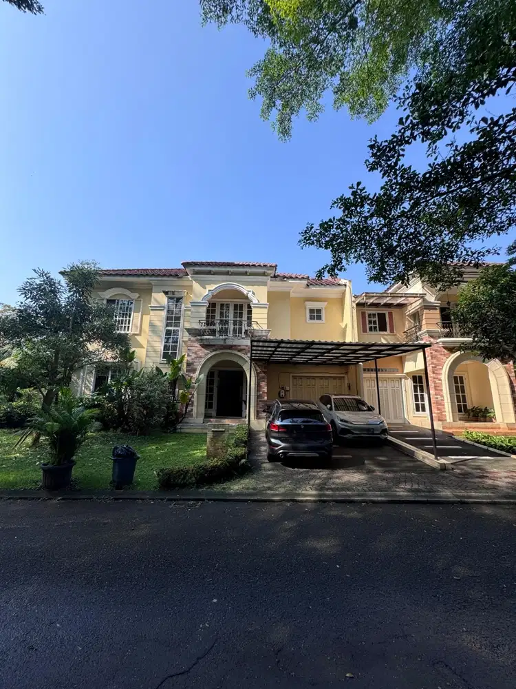 Dijual Rumah Dengan Taman Luas Cluster Monte Carlo The Green BSD