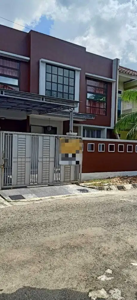 Disewakan Rumah di Taman Modern Cakung Jakarta Timur