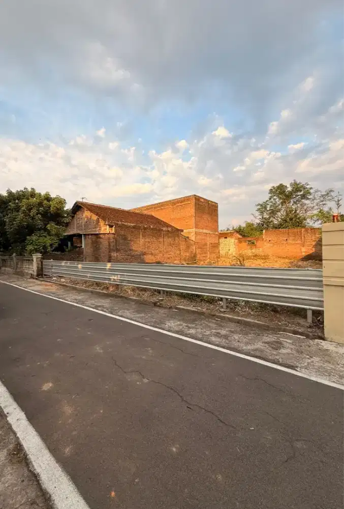 Jual tanah lokasi Pabelan belakang assalam lt 330m hrg 4jt/MTR nego