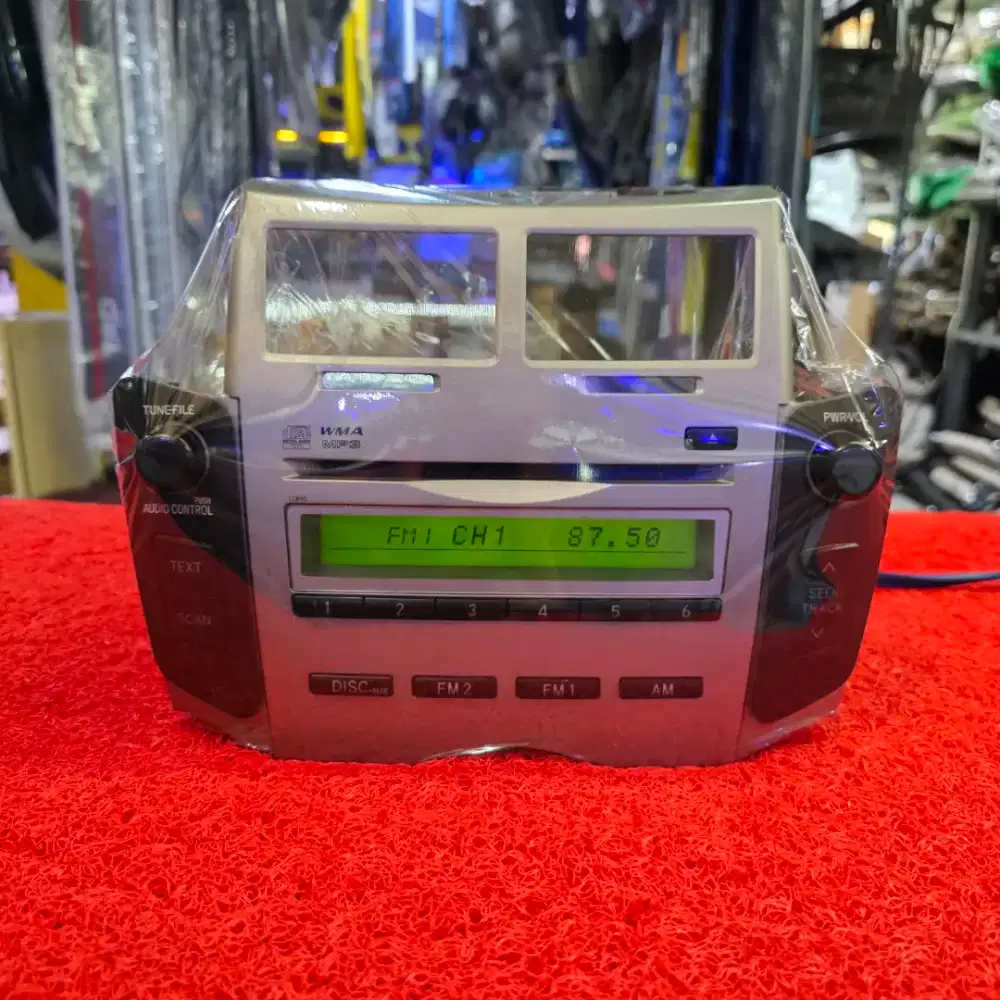 Head Unit Toyota Yaris 2008-2011 CD Radio FM AM Orisinil