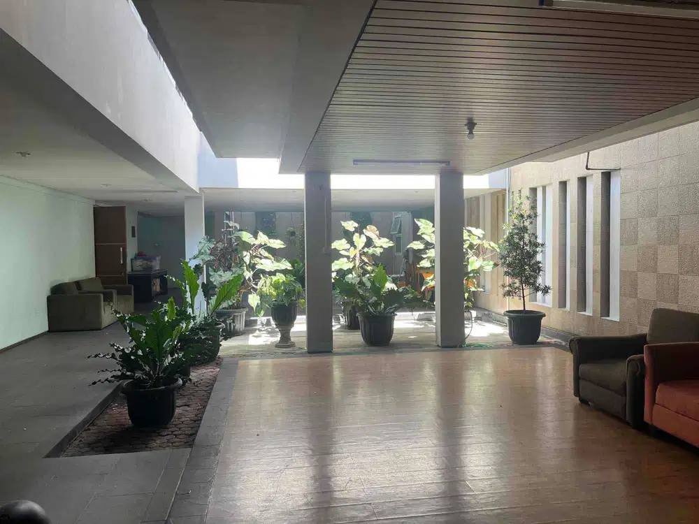 Dijual rumah eksklusif Tanah mas kayu putih