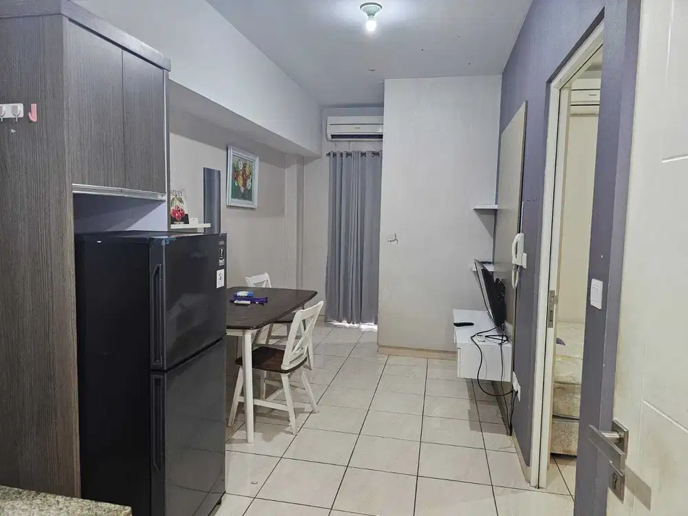disewa 2br furniture apartemen springlake Summarecon Bekasi utara
