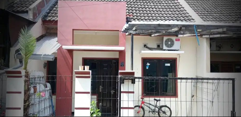 DISEWAKAN UNTUK KELUARGA, RUMAH DEKAT UNDIP