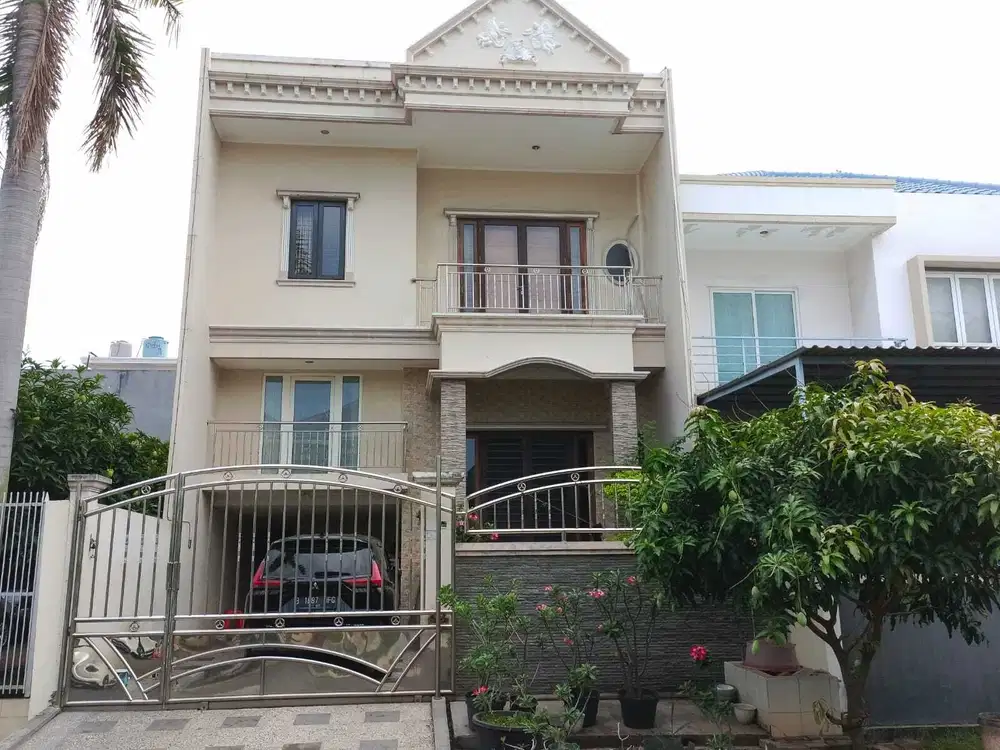 Dijual Murah & Langka Rumah di Perumahan Puri Gardena Jakarta Barat