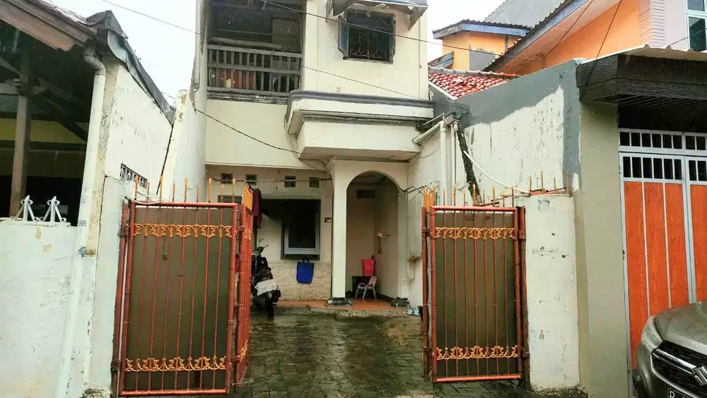 Rumah 3 Lantai Daerah Manggarai Selatan