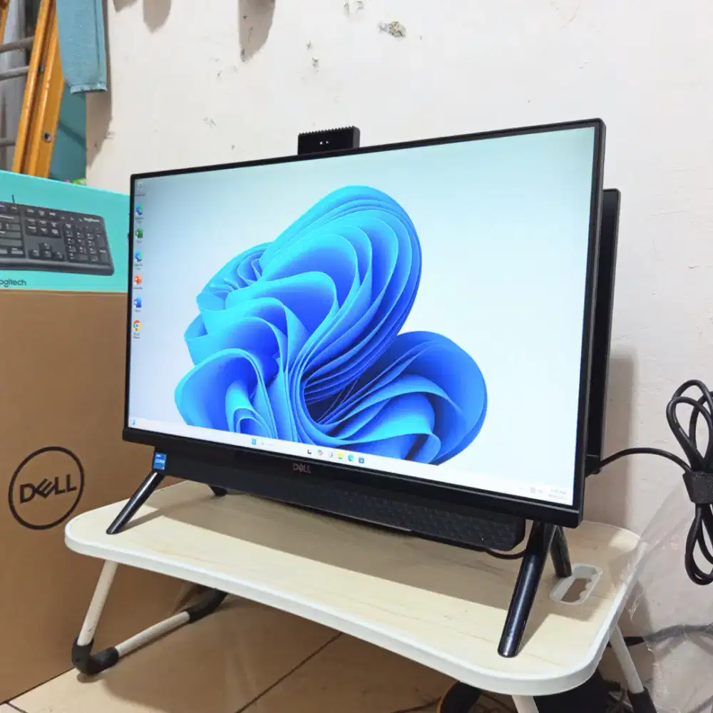 PC Desktop All in One Dell Inspiron 5400 Intel Core i3 Gen 11 Ram 8GB