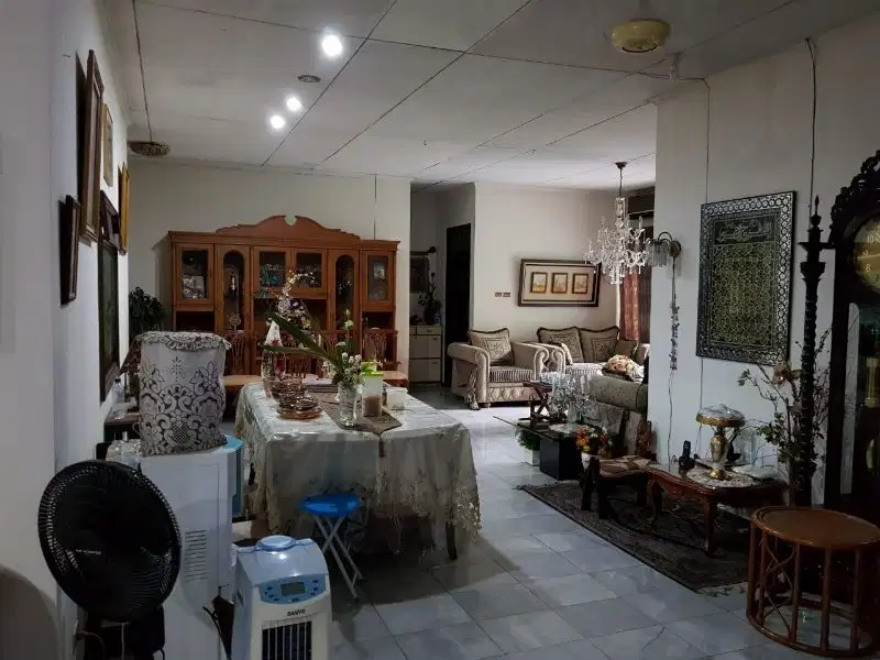 Rumah Kemang Timur Jakarta Selatan