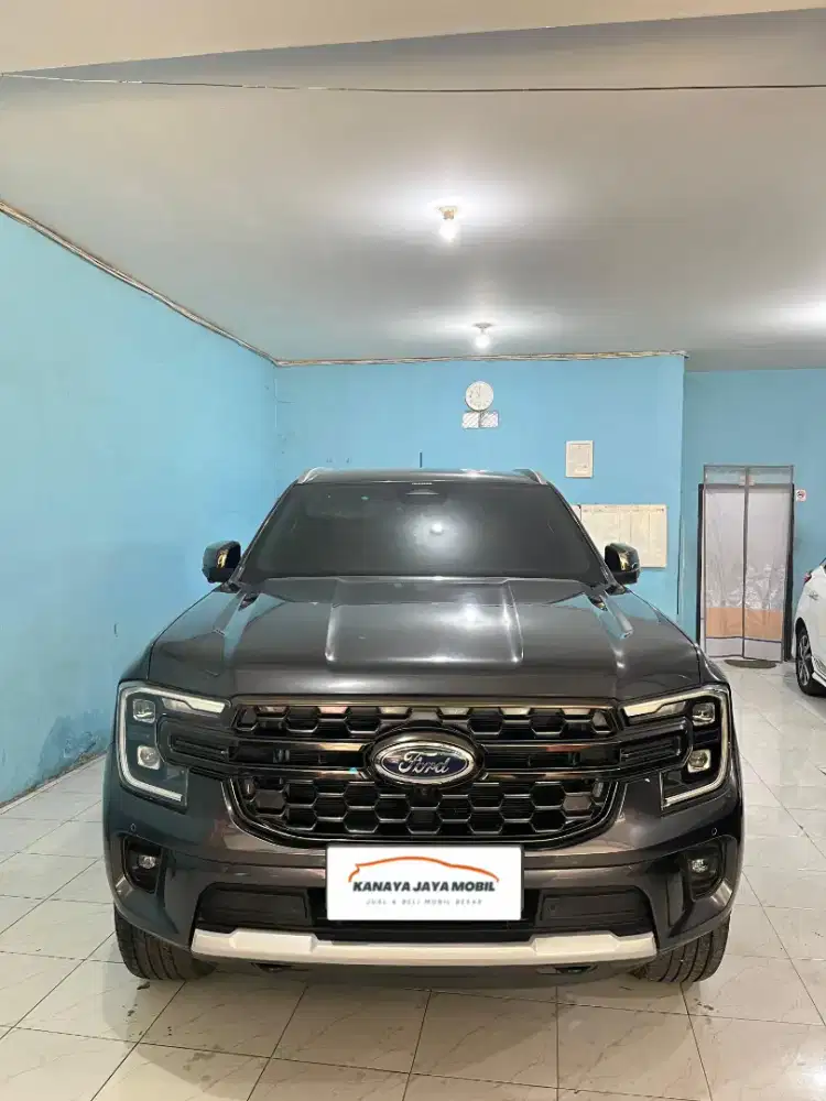 FORD EVEREST TITANIUM 4x4 2024 LOW ODO, 1 nama dari baru