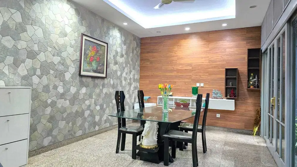 Rumah Pantai Mutiara Pluit Furnished rapi 3+1 kamar