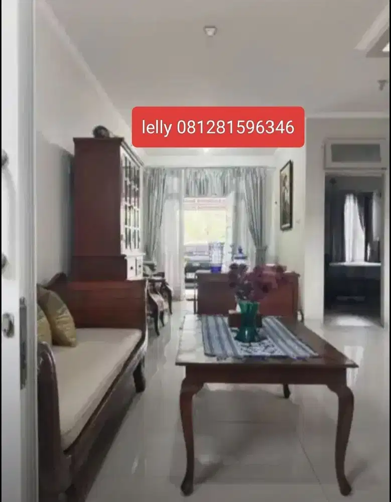 Dijual Rumah lt153 Bertingkat Rapih Kota Wisata
