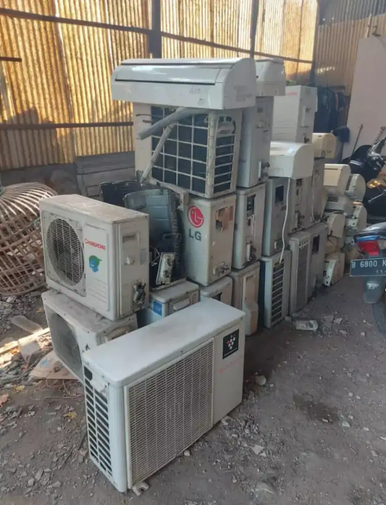 Terima jual AC bekas rusak segalak merk