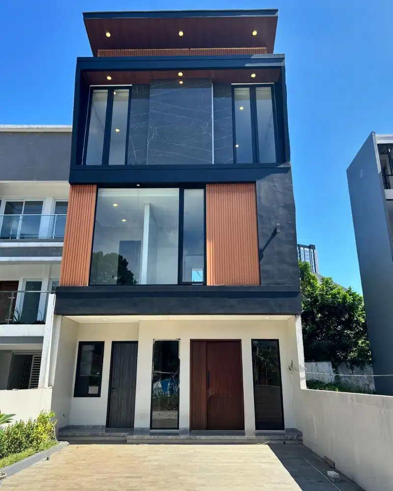 UNIT BARU! Rumah Dijual Cilandak Townhouse, Dkt Toll. Akses jalan lebar