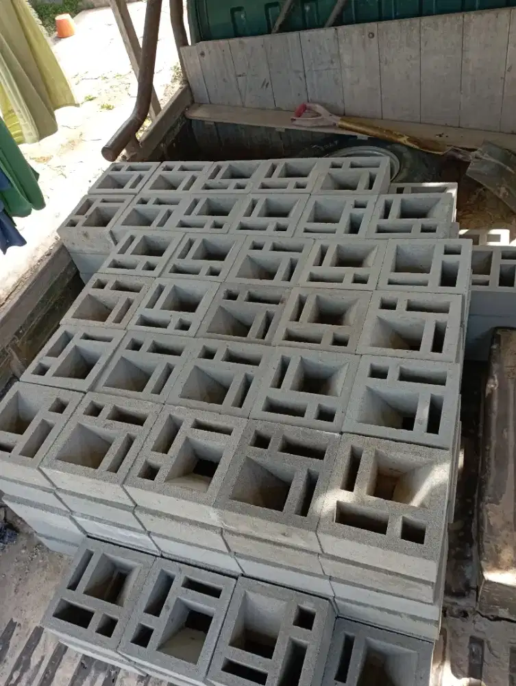 Roster beton(warna abu) 1 sisi