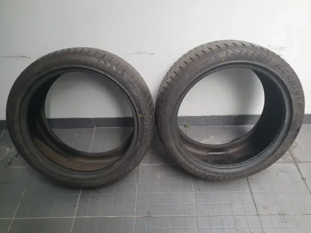 Ban Accelera PHI R19 (255/40/19) 2pcs