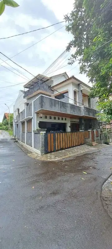 jual rumah bagus.full furnish strategis. di Bantarjati