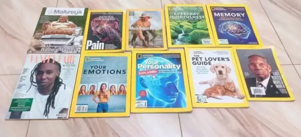 Jual murah majalah 20rb an