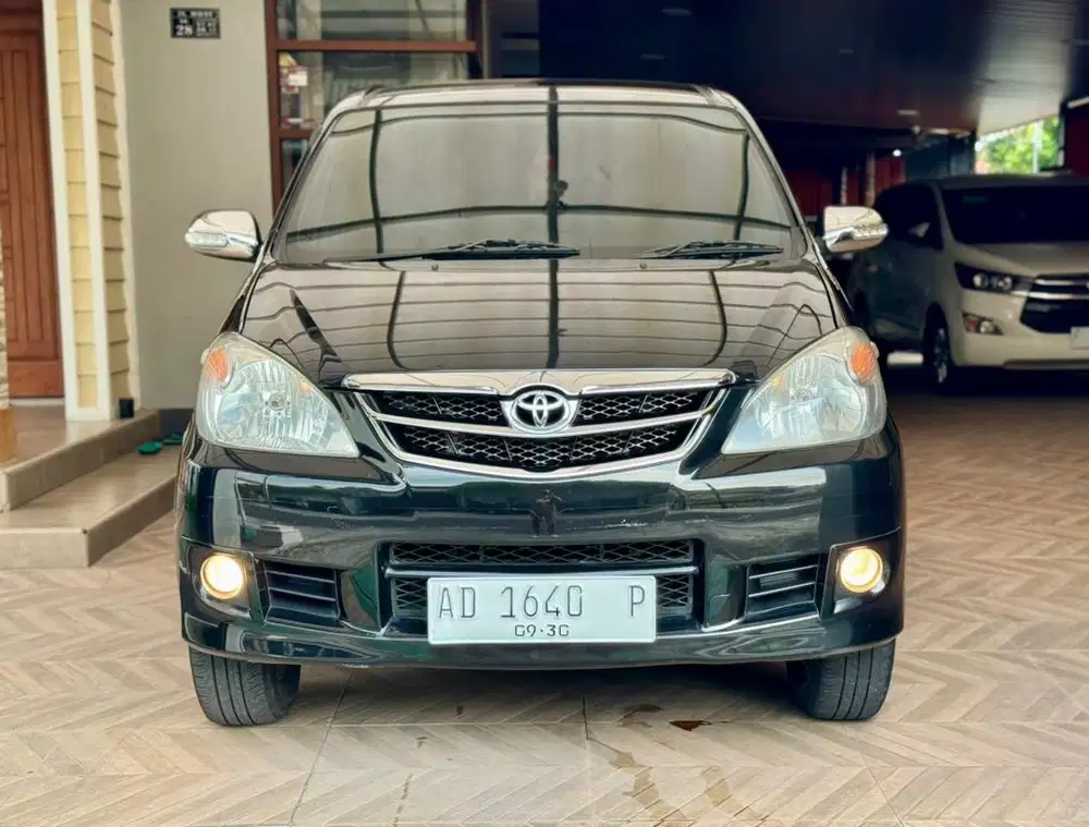 TOYOTA AVANZA G 1.3 Automatic 2011