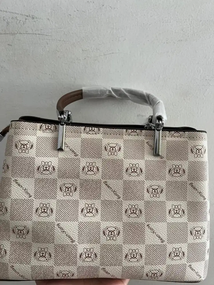 Taoleyu bags Preloved