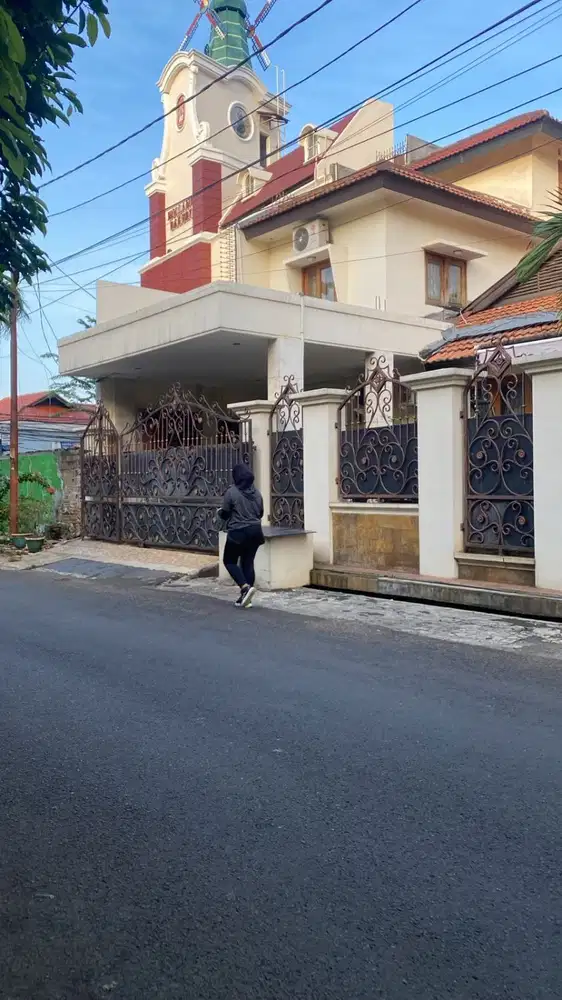 Dijual Rumah Jl. Kesehatan Jakarta Selatan