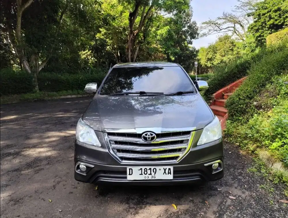 Innova 2.5 G AT 2015 Diesel