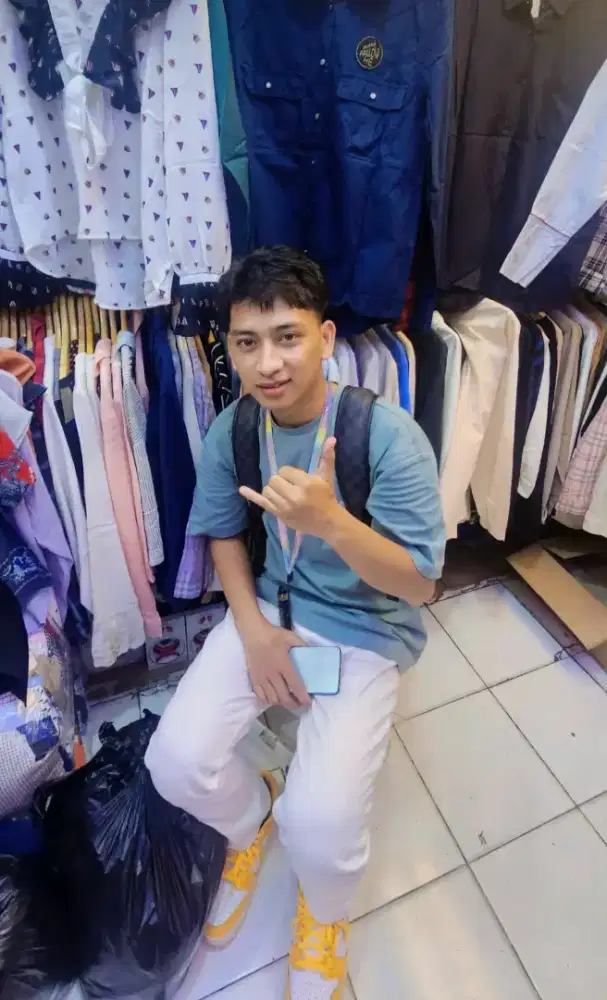 Saya sedang mencari pekerjaan