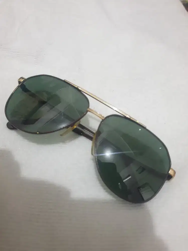 Kacamata antik Jean Pucci original