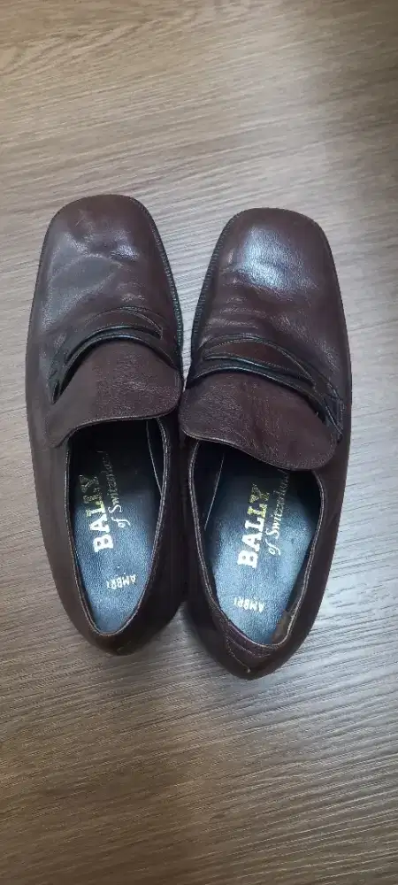 Sepatu Wanita - Bally