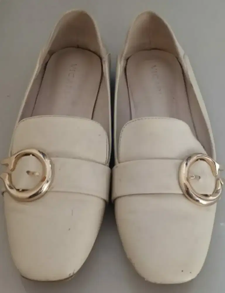 Dijual Sepatu wanita ukuran 41