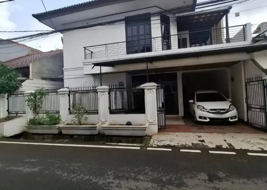 Dijual Rumah, kawasan elit Jakarta Timur, cluster, RAWAMANGUN