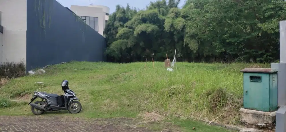 Kavling 815mtr Teras Golf BSD depan Taman belakang ITC