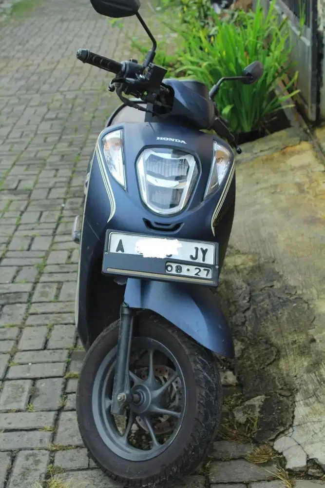 Honda Genio 2022 CBS ISS Fabulous Matte Blue (Bekas)