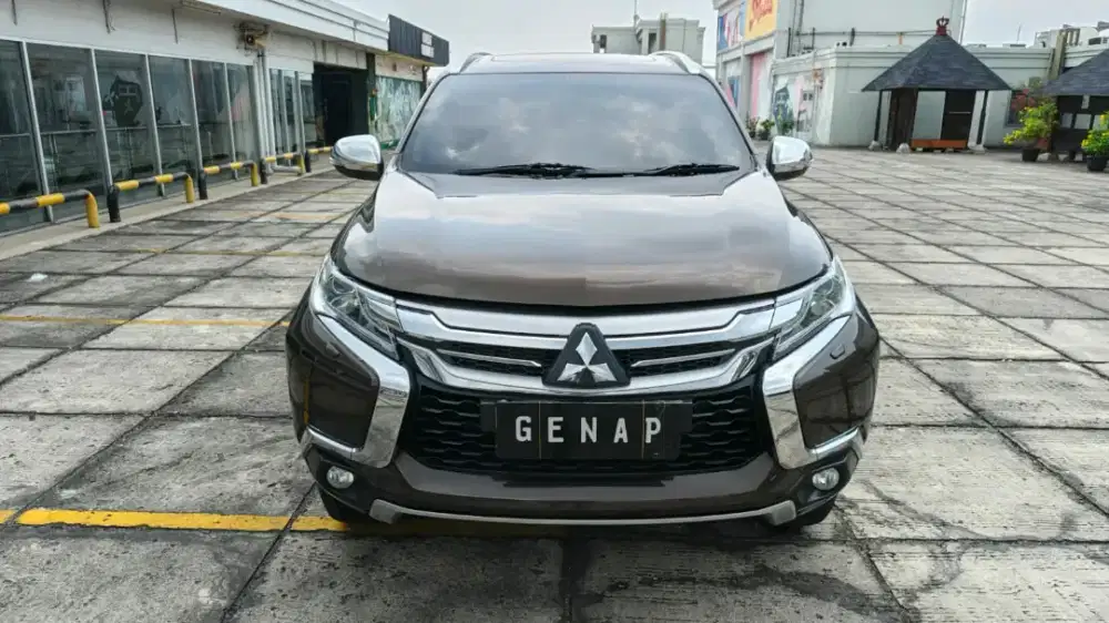 PAJERO DAKKAR Coklat Army 2016 Km Low Tdp 30Jt Nego