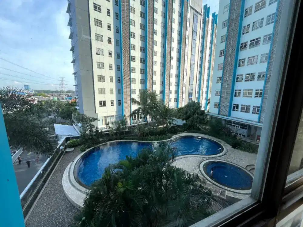 Apartemen Metropolis full furnish, view Kolam renang