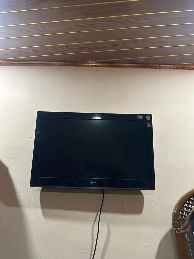 Dijual TV LCD LG 32
