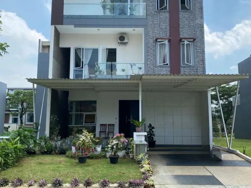 BUTUH CEPAT TERJUAL Rumah 3Lt Siap Huni di Cluster Scarlet The Springs Gading Serpong Tangerang