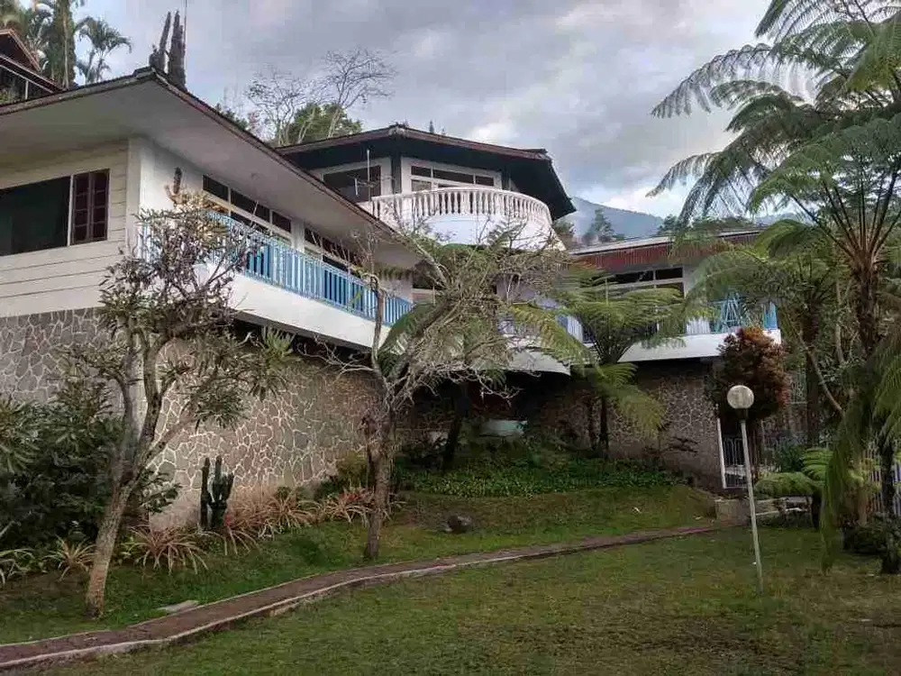 Jual Villa Siap Huni, Murah, View Dua Pegunungan, Furnish Lengkap