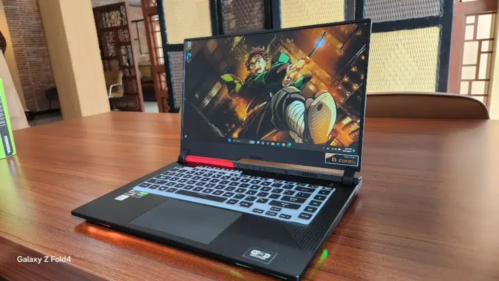 Laptop gaming ASUS ROG STRIX G513QC