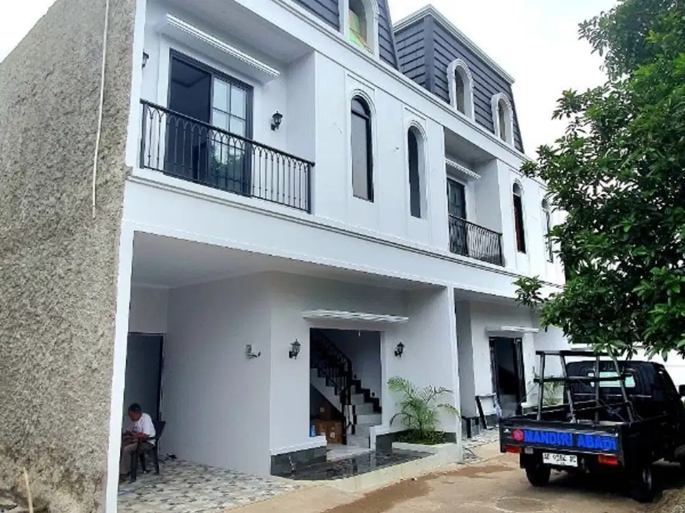 Rumah minimalis modern dalam cluster di Jagakarsa Jaksel