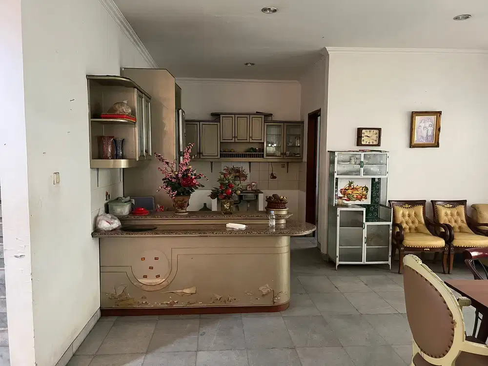 DIJUAL RUMAH SECOND MEWAH GREEN GARDEN HARGA MURAH MENDEKATI NJOP