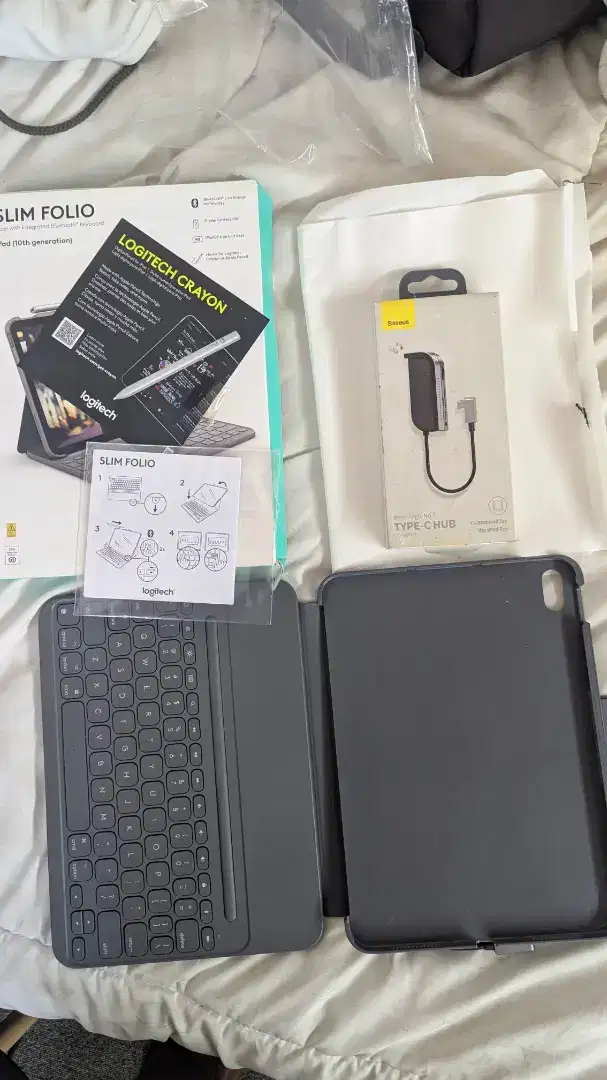 Logi Keyboard ipad 10 & 11 (A16) + Baseus Angle bend 7 (1 paket)