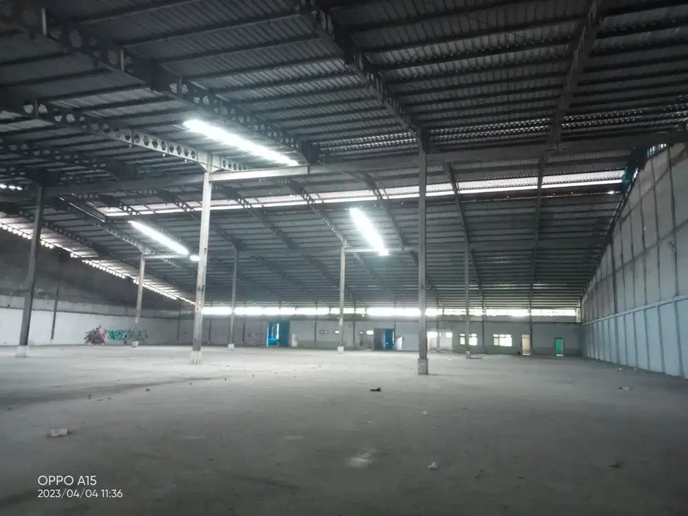 Gudang bagus harga nego dalam kawasan di Karawang