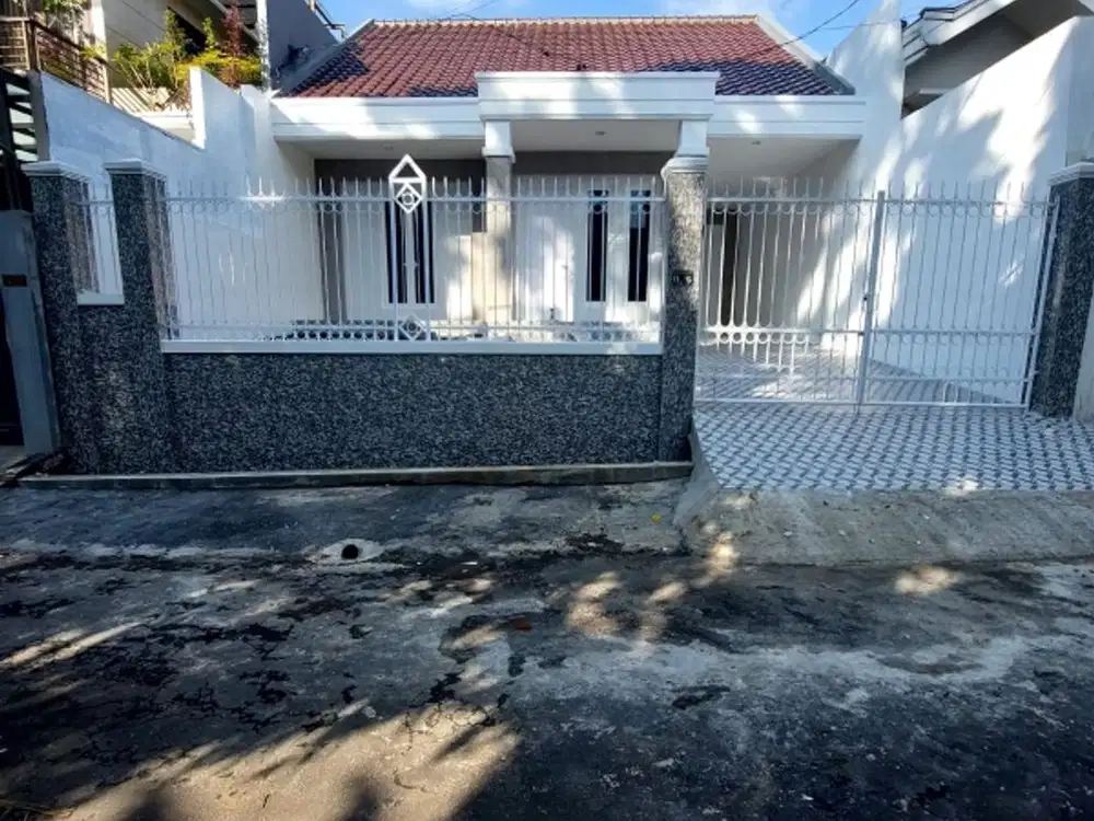 dijual rumah baru renovasi gress lokasi puncak dieng malang