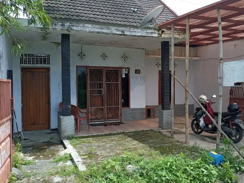 dijual murah rumah simpang teluk grajakan luas 218 harga 800jt nego